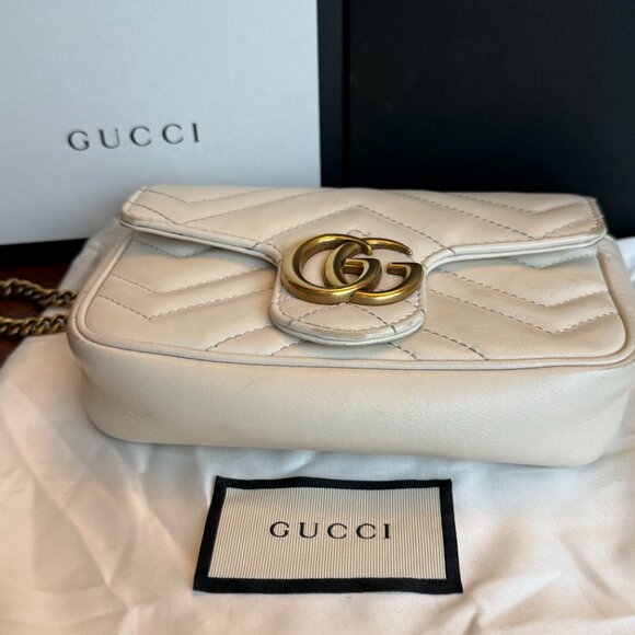 Gucci GG Marmont Super Mini - Picture 5 of 8